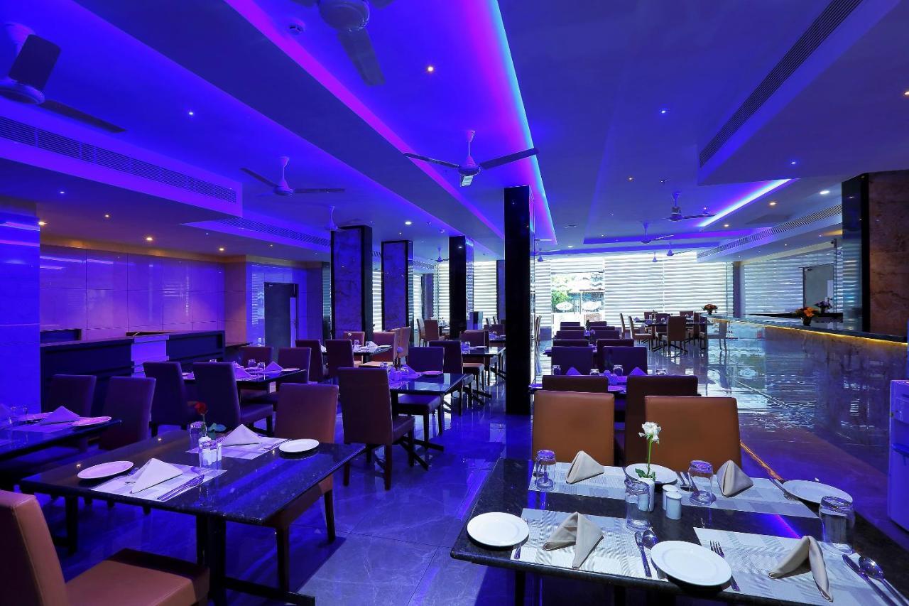 Hotel Renai Sreekrishna à Guruvāyūr Extérieur photo