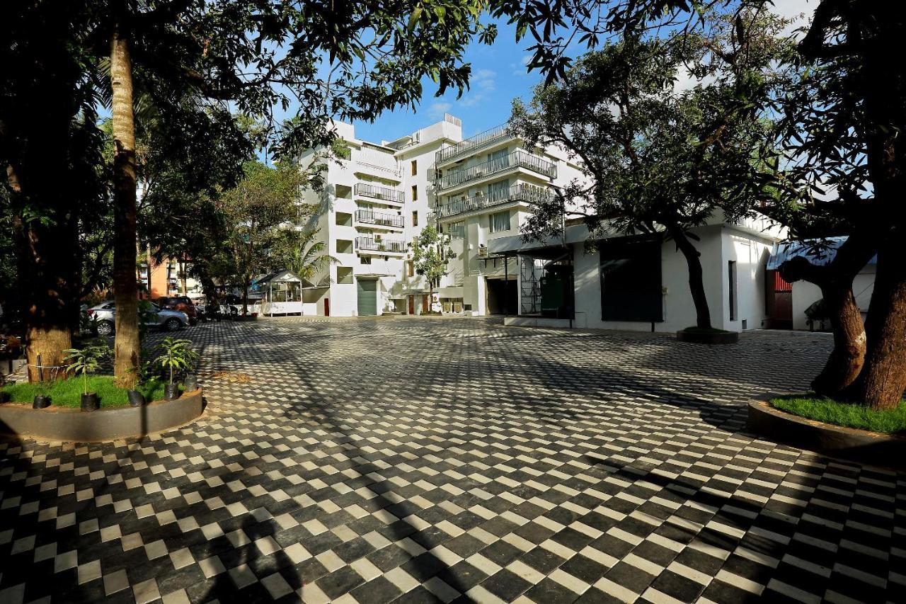 Hotel Renai Sreekrishna à Guruvāyūr Extérieur photo