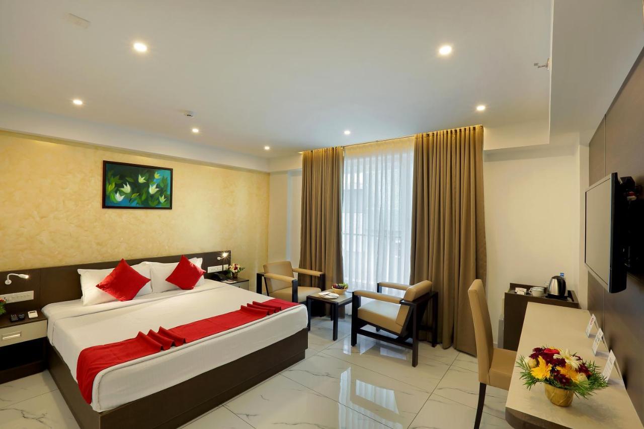 Hotel Renai Sreekrishna à Guruvāyūr Extérieur photo
