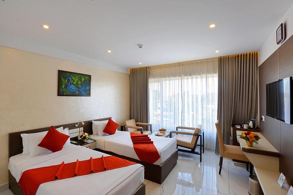 Hotel Renai Sreekrishna à Guruvāyūr Extérieur photo