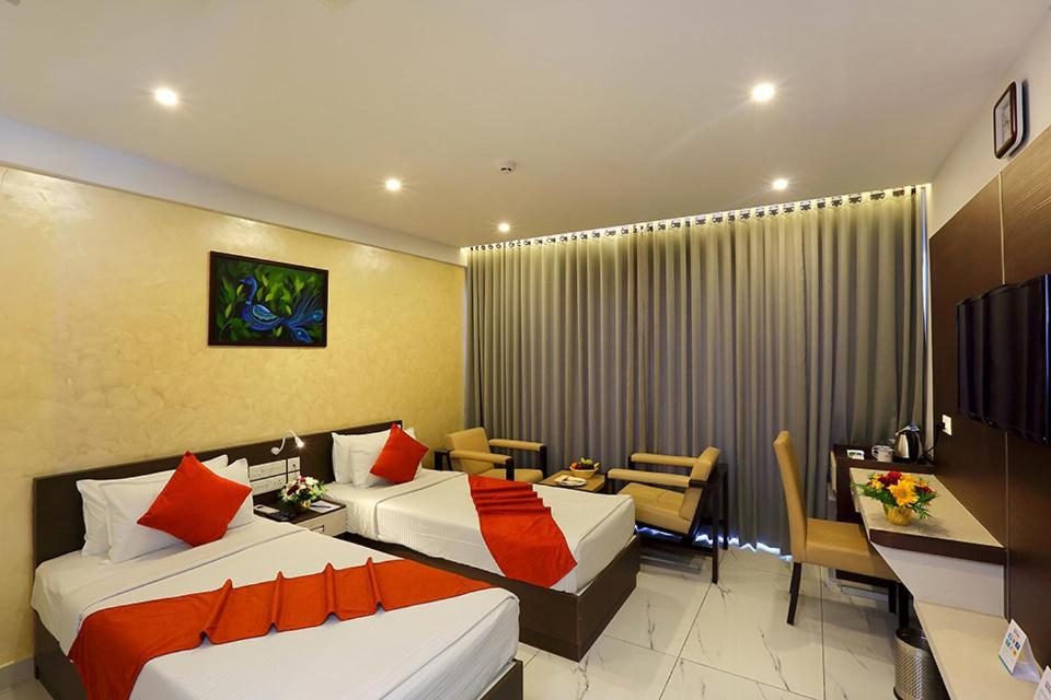Hotel Renai Sreekrishna à Guruvāyūr Extérieur photo