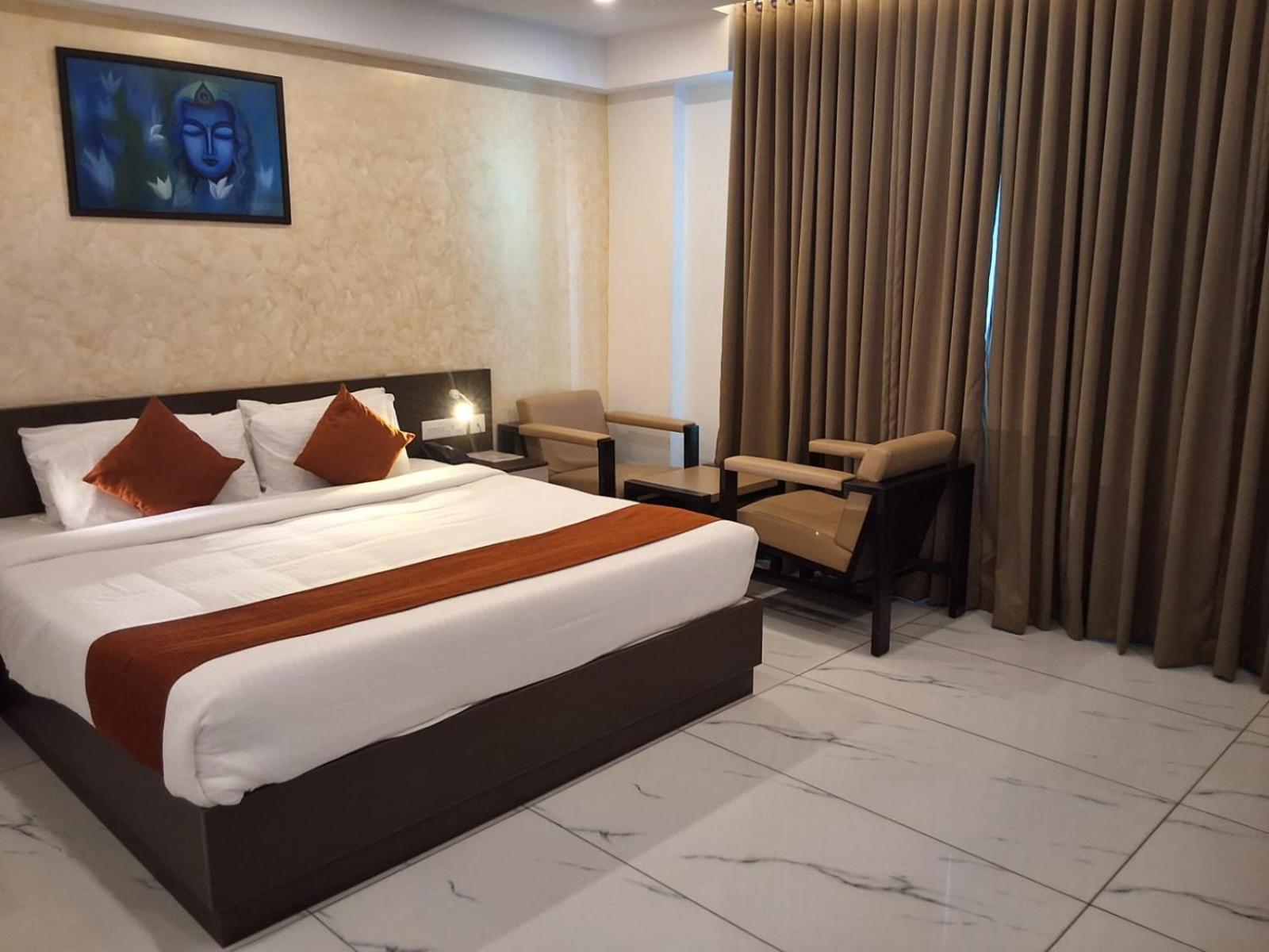 Hotel Renai Sreekrishna à Guruvāyūr Extérieur photo